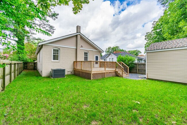 Building Photo - Single Family Norfolk Home