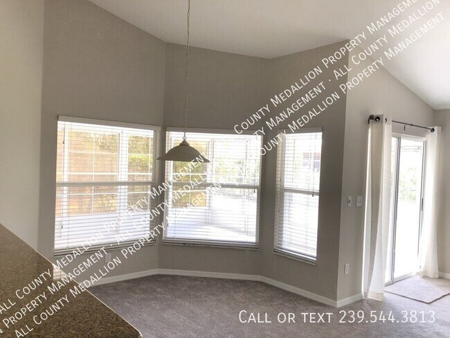 Building Photo - 8223 Breton Cir