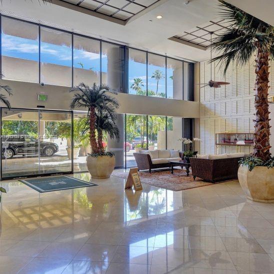 Building Photo - 151 Crandon Blvd