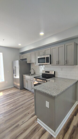 Building Photo - 3412 N 19th St