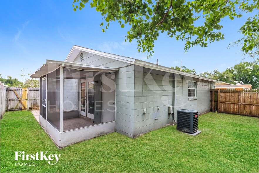Building Photo - 8508 Olympic Ct