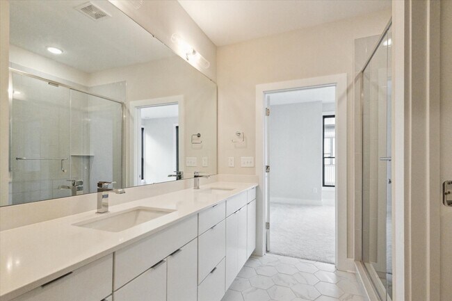 Building Photo - 4528 Radler Ct