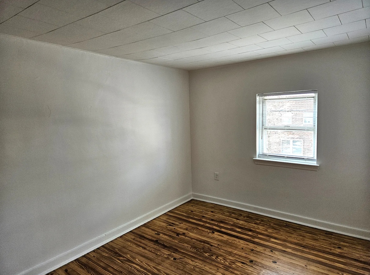 Building Photo - 75 Wise Ave