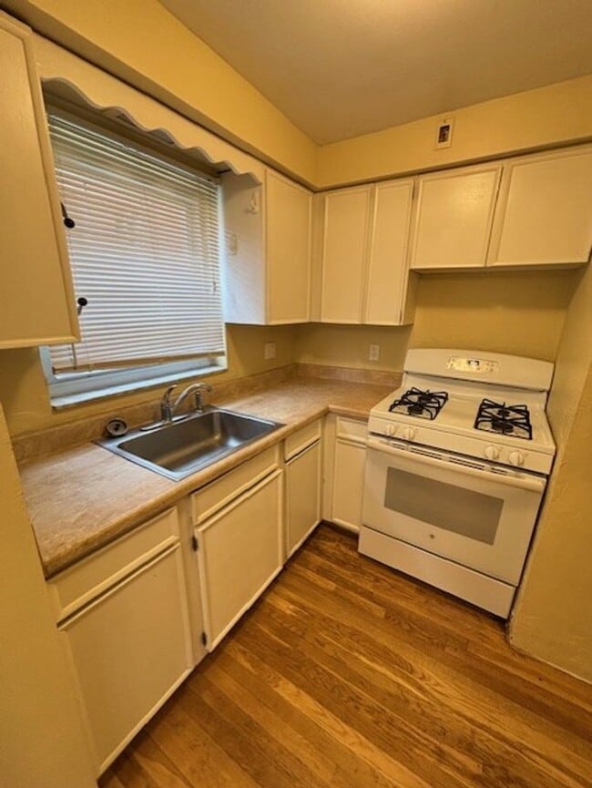 Building Photo - Beautiful Home for Rent