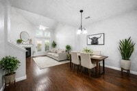 Building Photo - 2351 Summit Way Ct