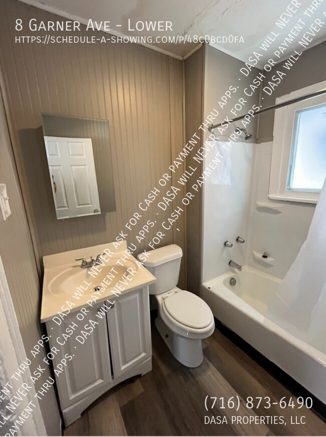 Building Photo - 8 Garner Ave