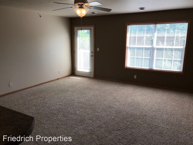 Building Photo - 3820 Tiverton Ct.