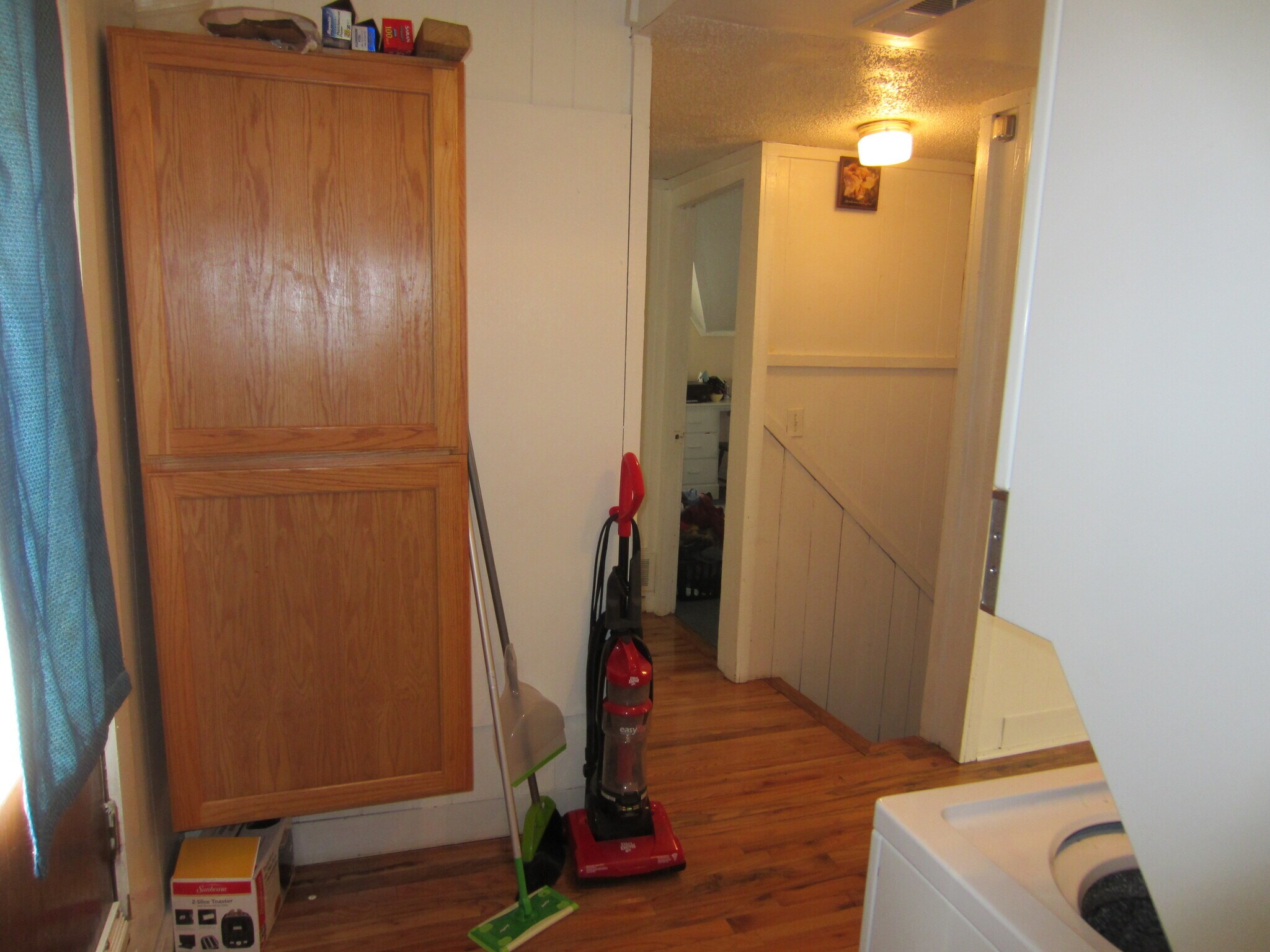 Building Photo - 1324 Vermont St