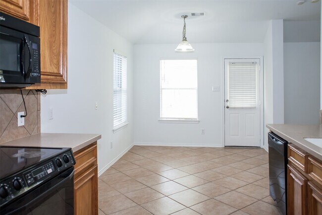 Building Photo - 9402 Borden Bluff Ln