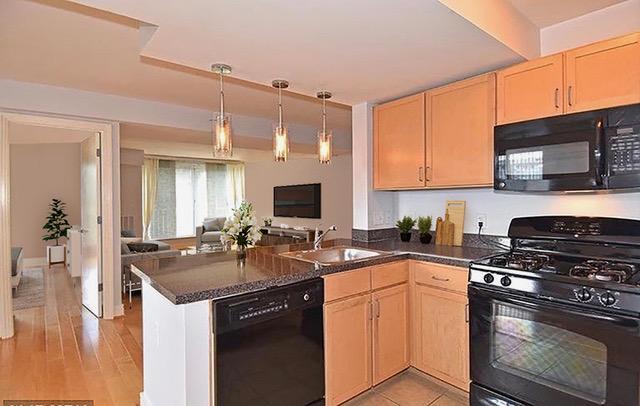 Open Kitchen - 800 4th St SW