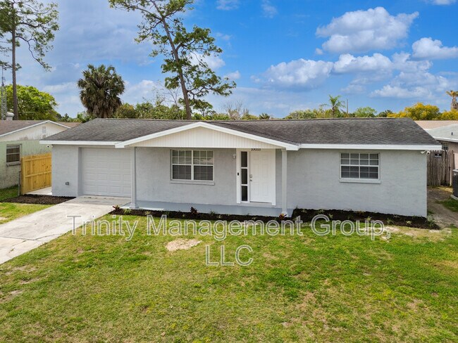 Building Photo - 10033 Brunswick Ln