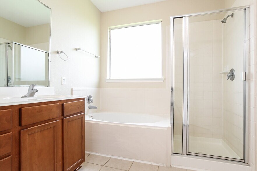 Building Photo - 4127 Barossa Valley Ln
