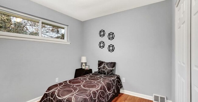 Building Photo - Beautiful 3 Bed, 2 Bath Single Family Home!