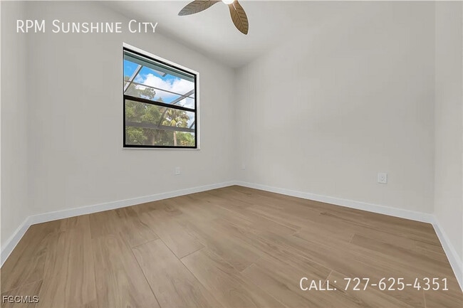 Building Photo - 2719 2nd St NW