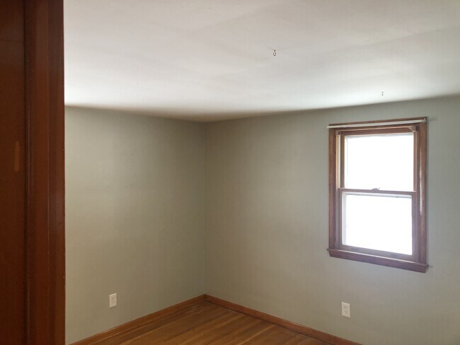 Building Photo - 27489 US-62