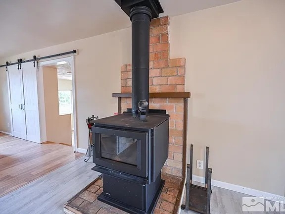 Building Photo - 215 Mule Deer Rd