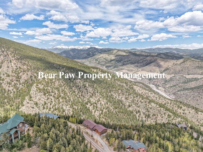 Building Photo - "Experience Mountain Living at Its Finest ...