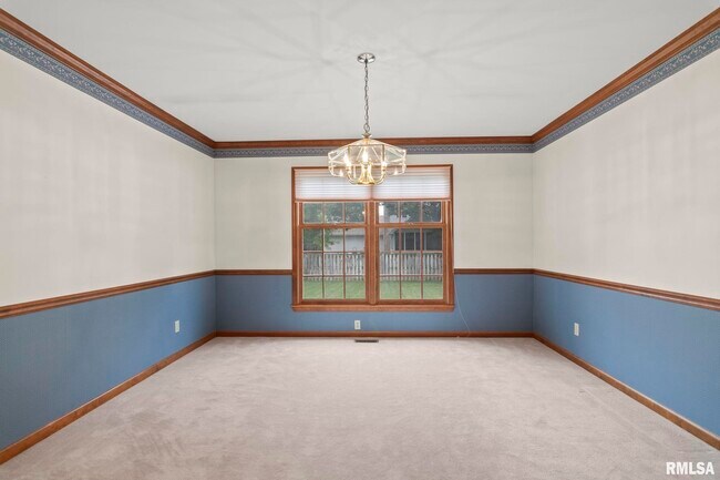 Building Photo - 1616 Hunter Ridge Dr