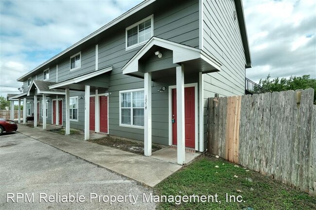 Building Photo - 107 Castleberry Ct