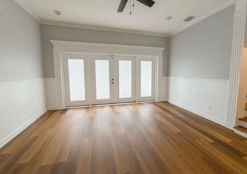 Building Photo - 4102 W Sevilla St