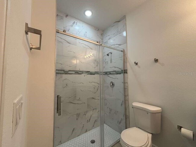 Building Photo - 9130 N Mendoza Way