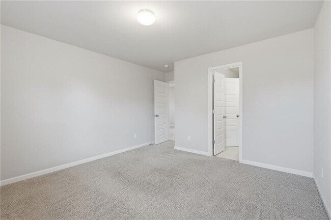 Building Photo - 3237 Cedar Crest Way