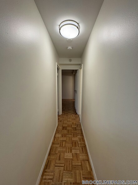 Building Photo - 185 Freeman St