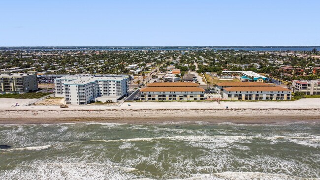 Building Photo - 199 Jimmy Buffett Mem Hwy