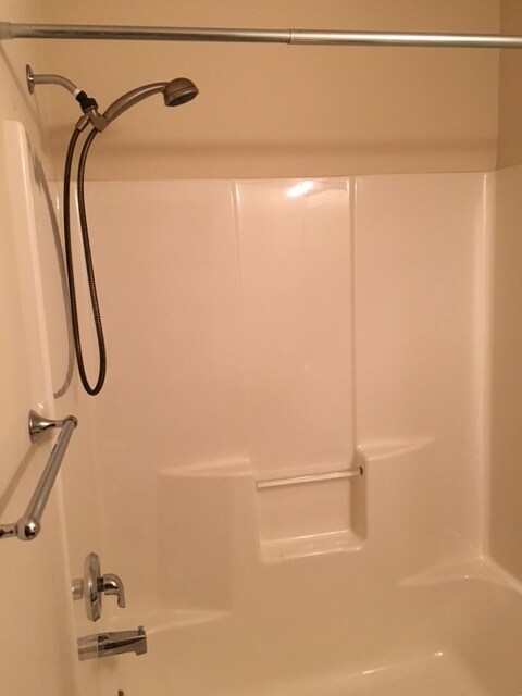 Building Photo - 4187 Westbrook Dr