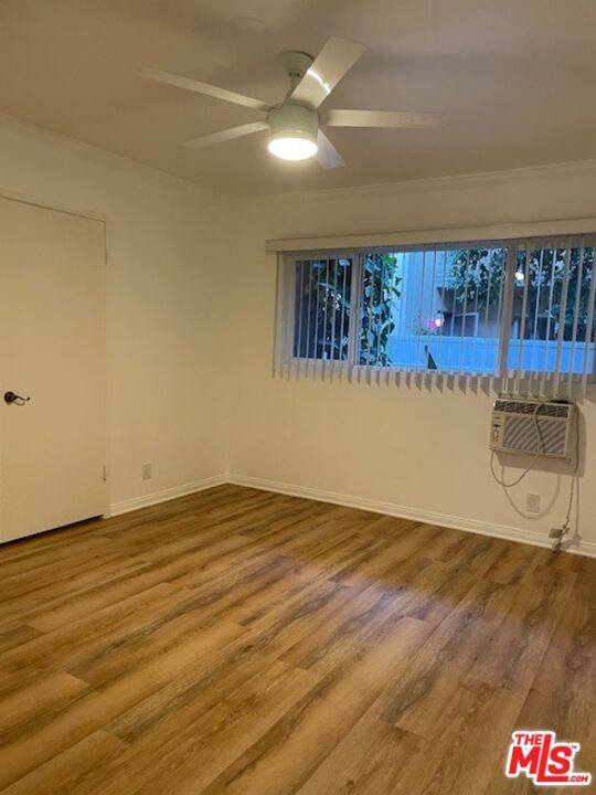 Building Photo - 12823 Kling St