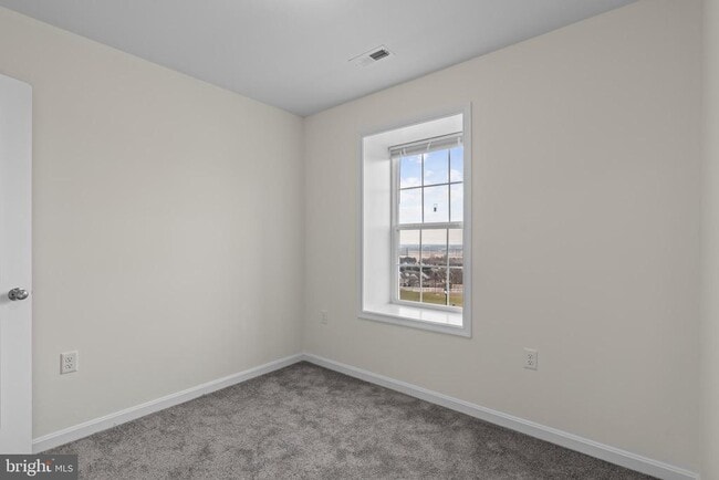 Building Photo - 76 Brookside Ave