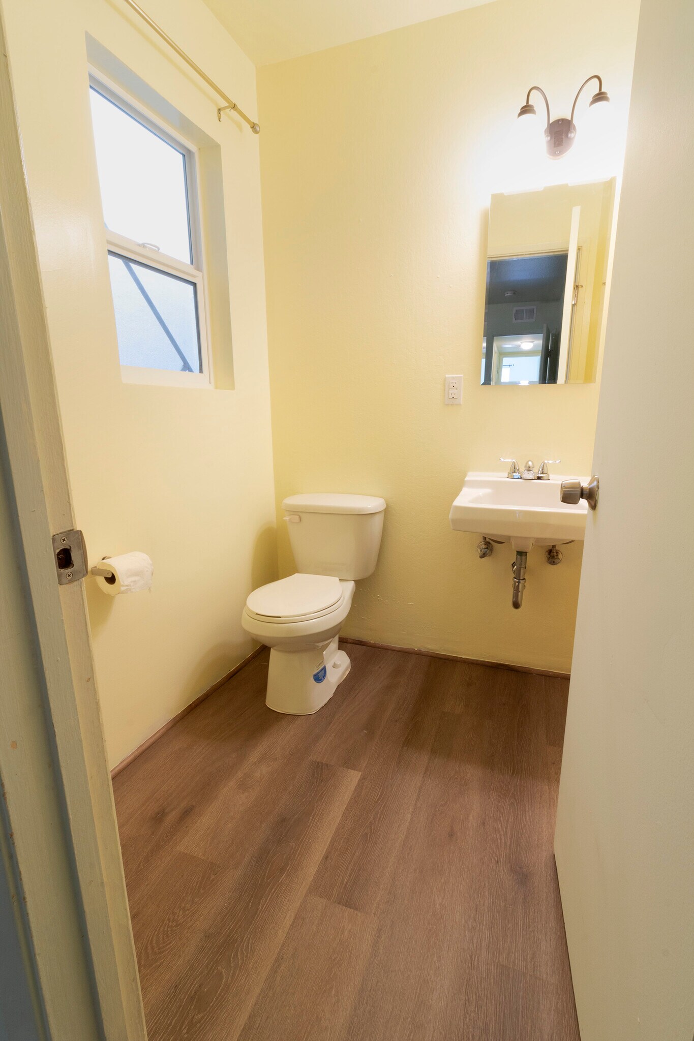 Half Bath - 67 Lausanne Ave