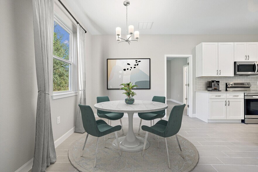 Dining Area - 160 Dailey St SE