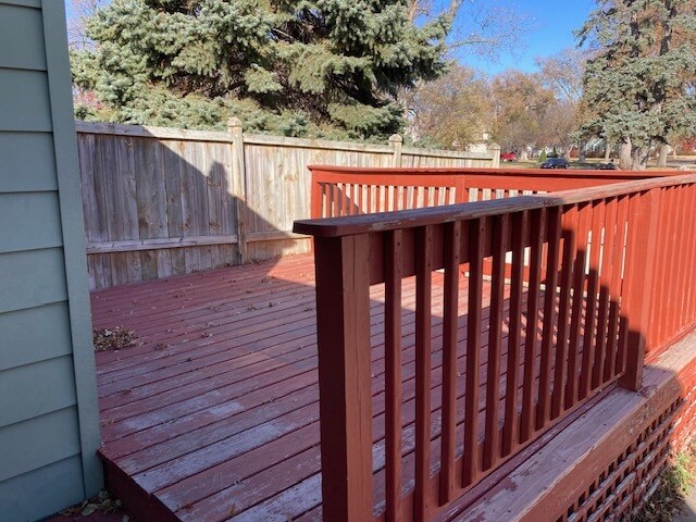 Building Photo - 2203 W Division St