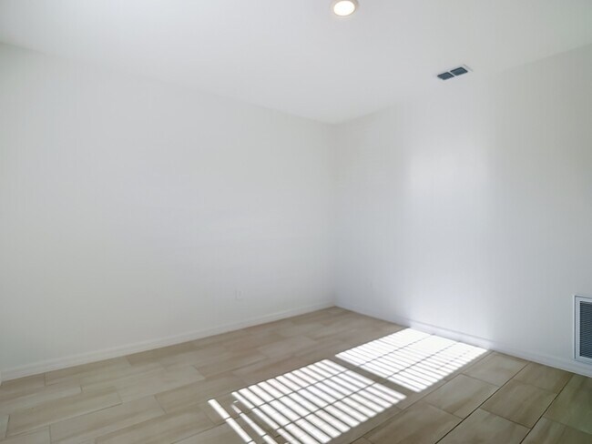 Building Photo - 10171 Boger Rnch Ct