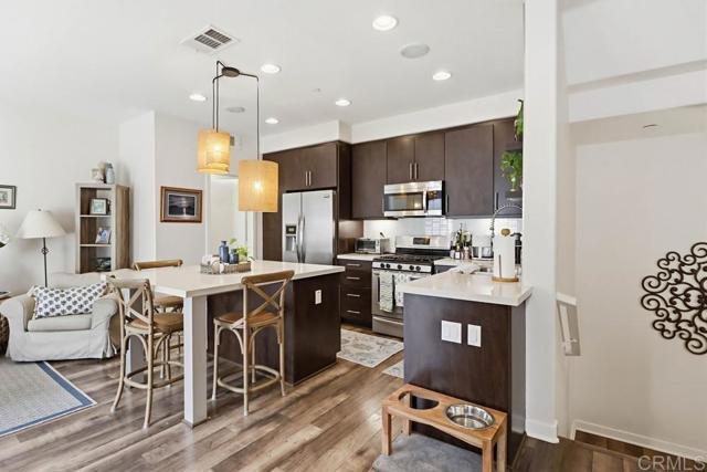 Building Photo - 2182 Cosmo Way