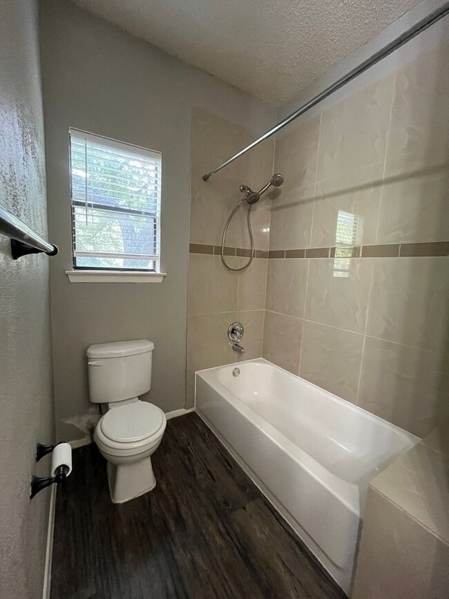 Building Photo - 5309 Indio Dr