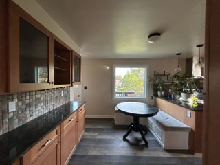 Building Photo - 2136 N Callow Ave