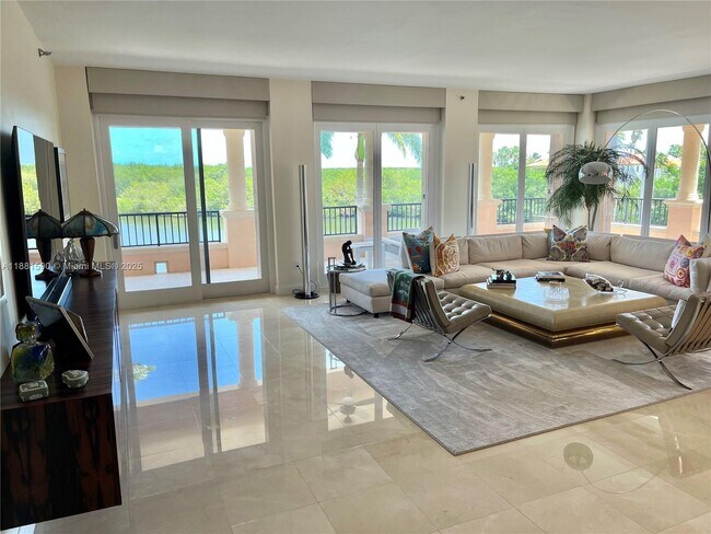 Building Photo - 13645 Deering Bay Dr