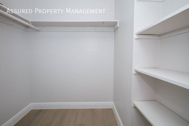 Building Photo - 4029 Henley Rd