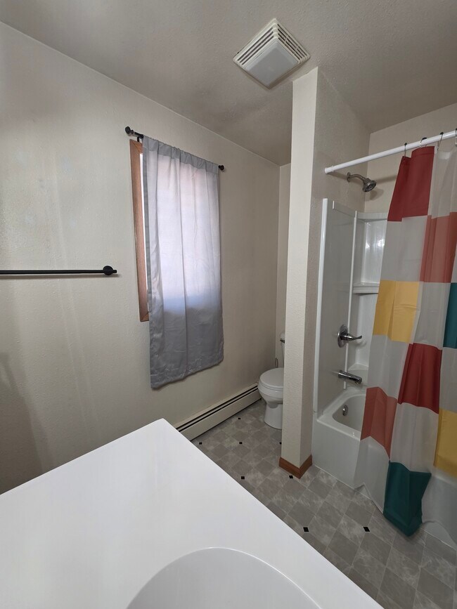 Building Photo - 4-plex