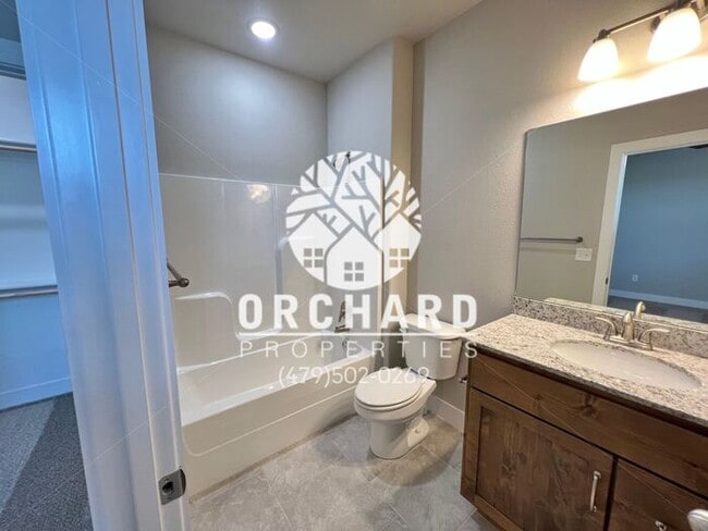 Building Photo - EP 5 | Endura Park-Townhomes in Siloam Springs!