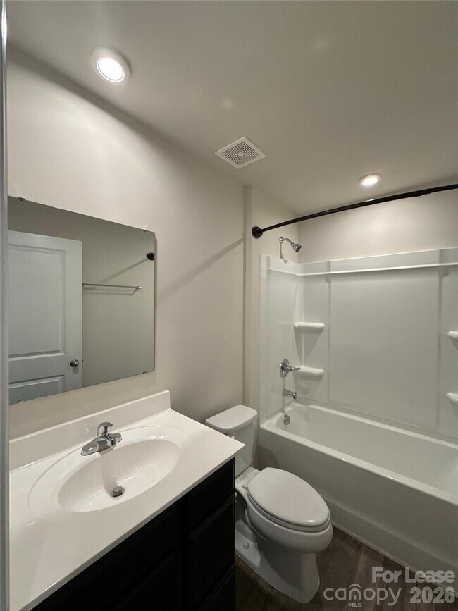 Building Photo - 4208 Bowline Dr