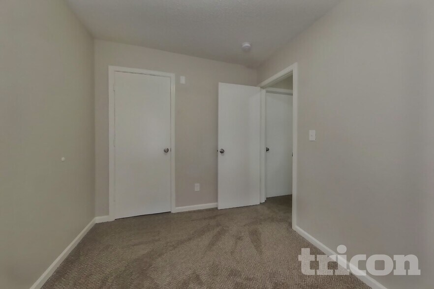 Building Photo - 5314 Cliff Ridge Dr