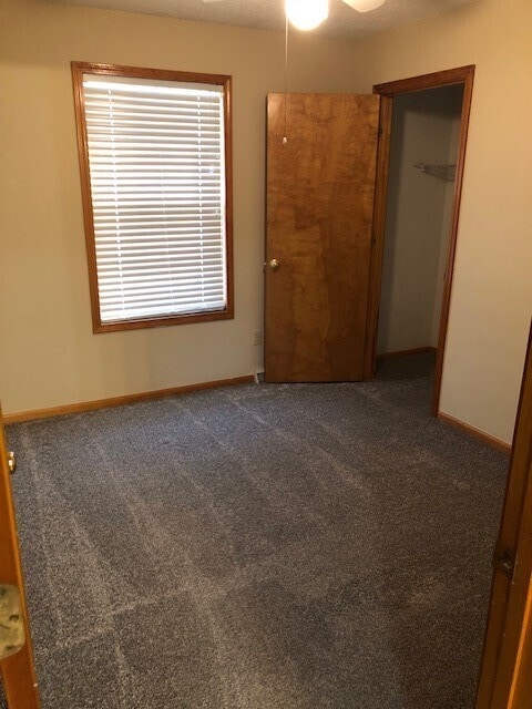 Building Photo - Ranch House