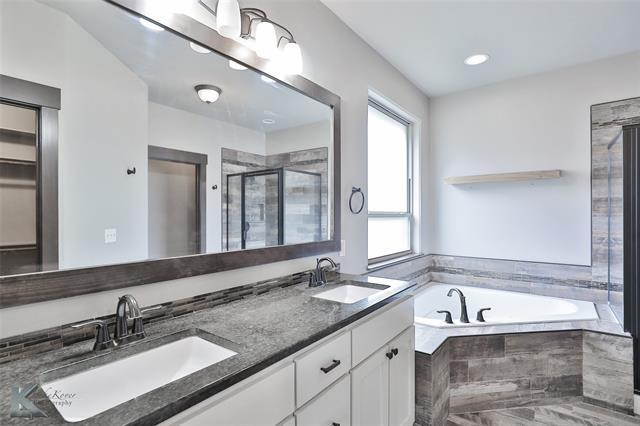 Building Photo - 350 White Rock Dr