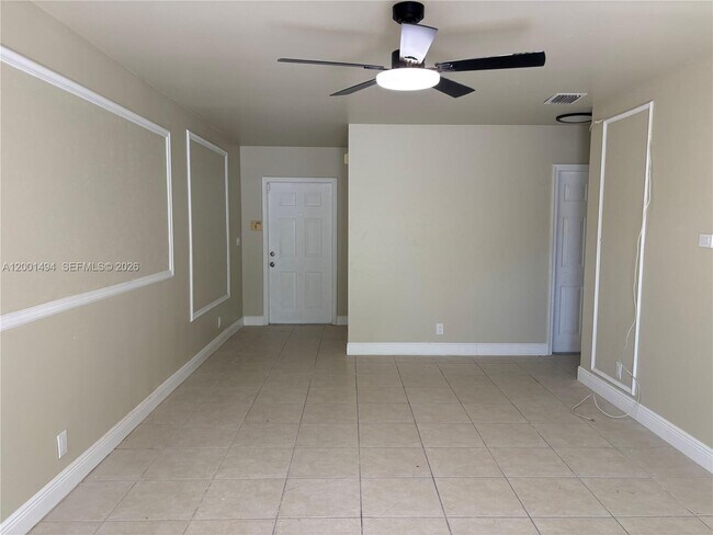 Building Photo - 5450 NW 94th Terrace