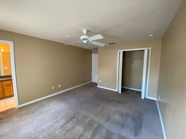 Building Photo - Pool Home for Rent