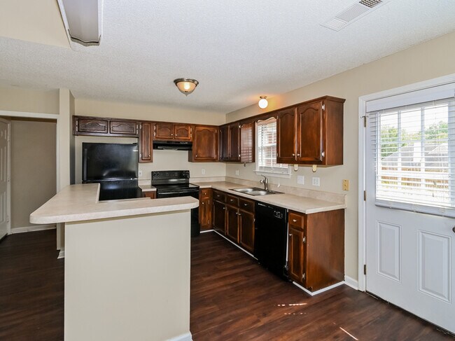 Building Photo - 2815 Fletcher View Dr