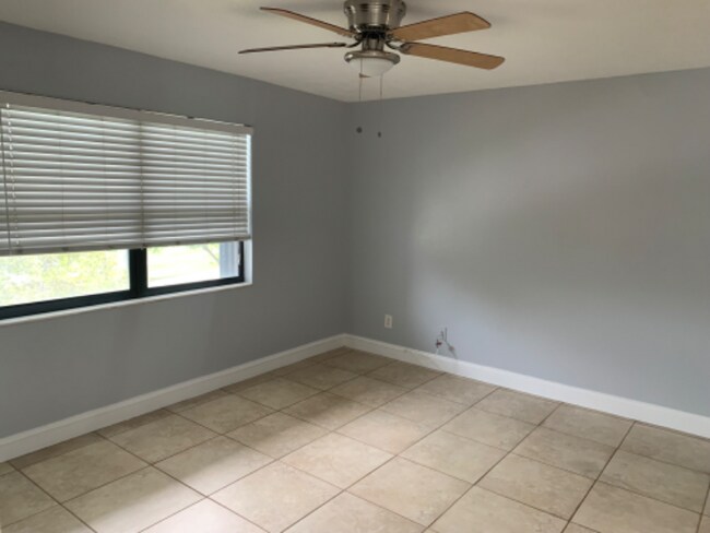 Building Photo - 701 N Indian River Dr